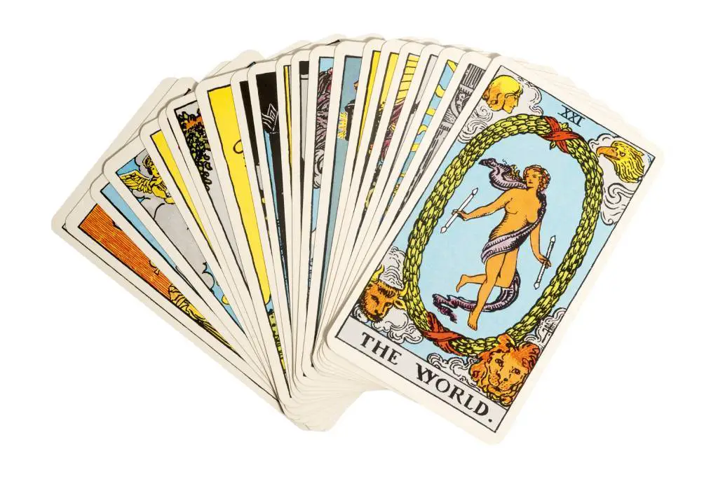 Tarot deck showing the world card
